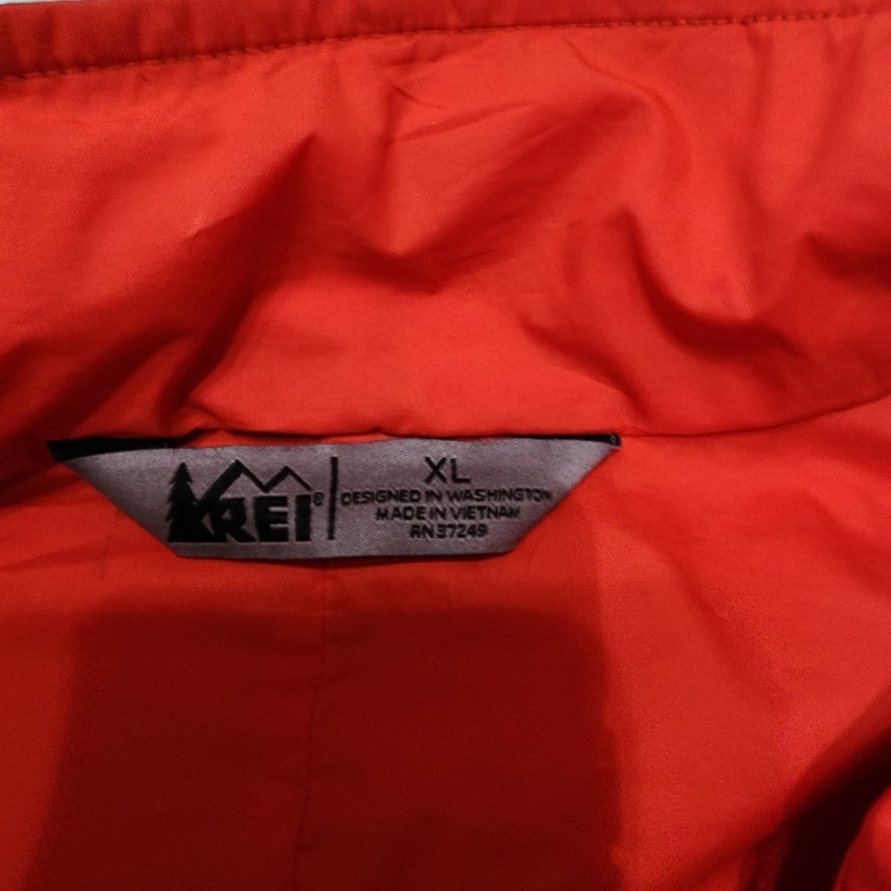 REI Co-Op Puffer Vest Womens 80% Down Fill Nylon Burgundy Zip-Up Outdoor Sz XL - Picture 2 of 10
